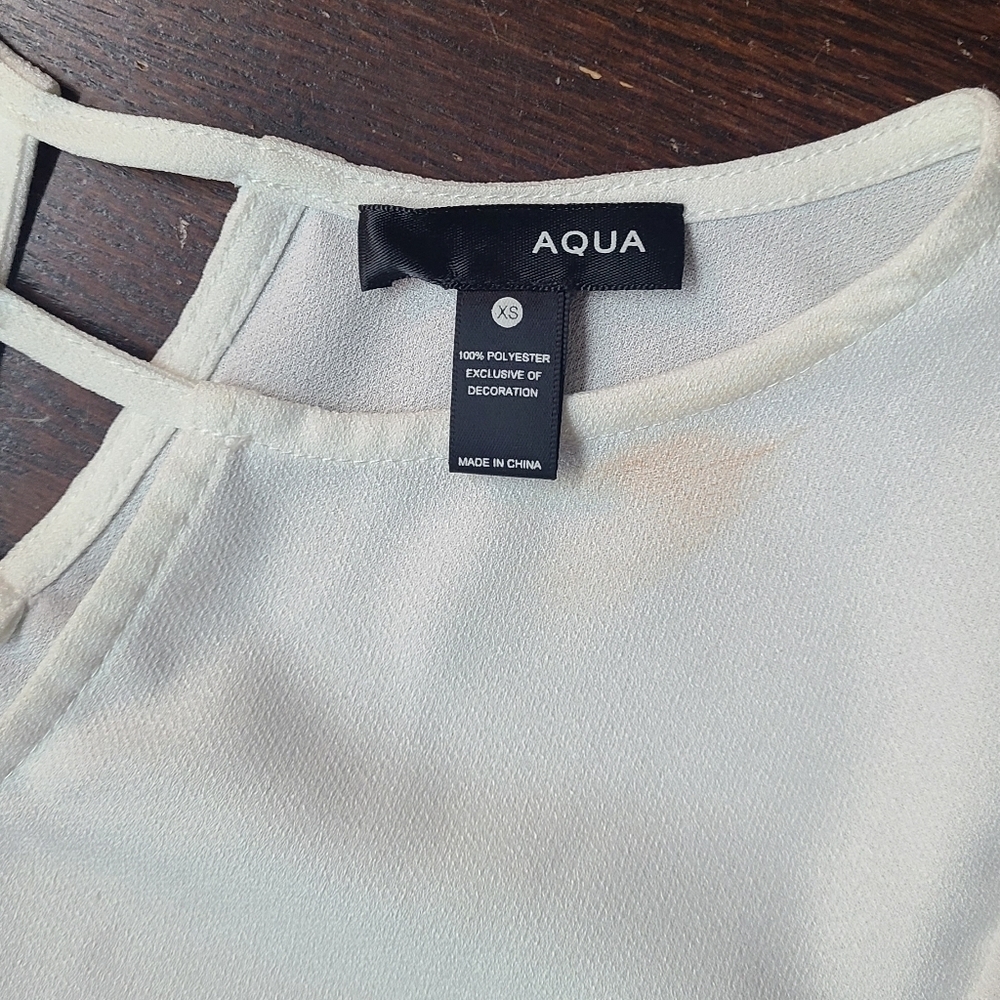 Aqua Top - Picture 3 of 12